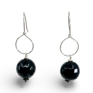 Hand made sterling silver onyx bead earrings - GM611